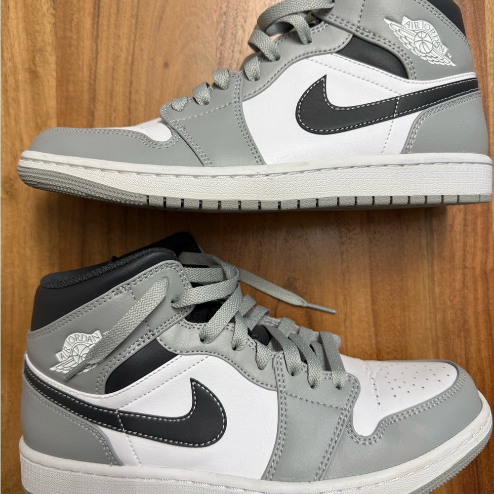 Jordan Men's Gray and White High-Top Sneakers